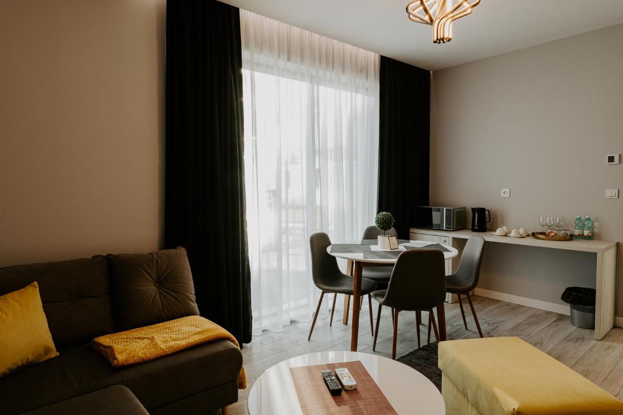 Apartamenty I Pokoje Inforespark Przemyśl Esterno foto