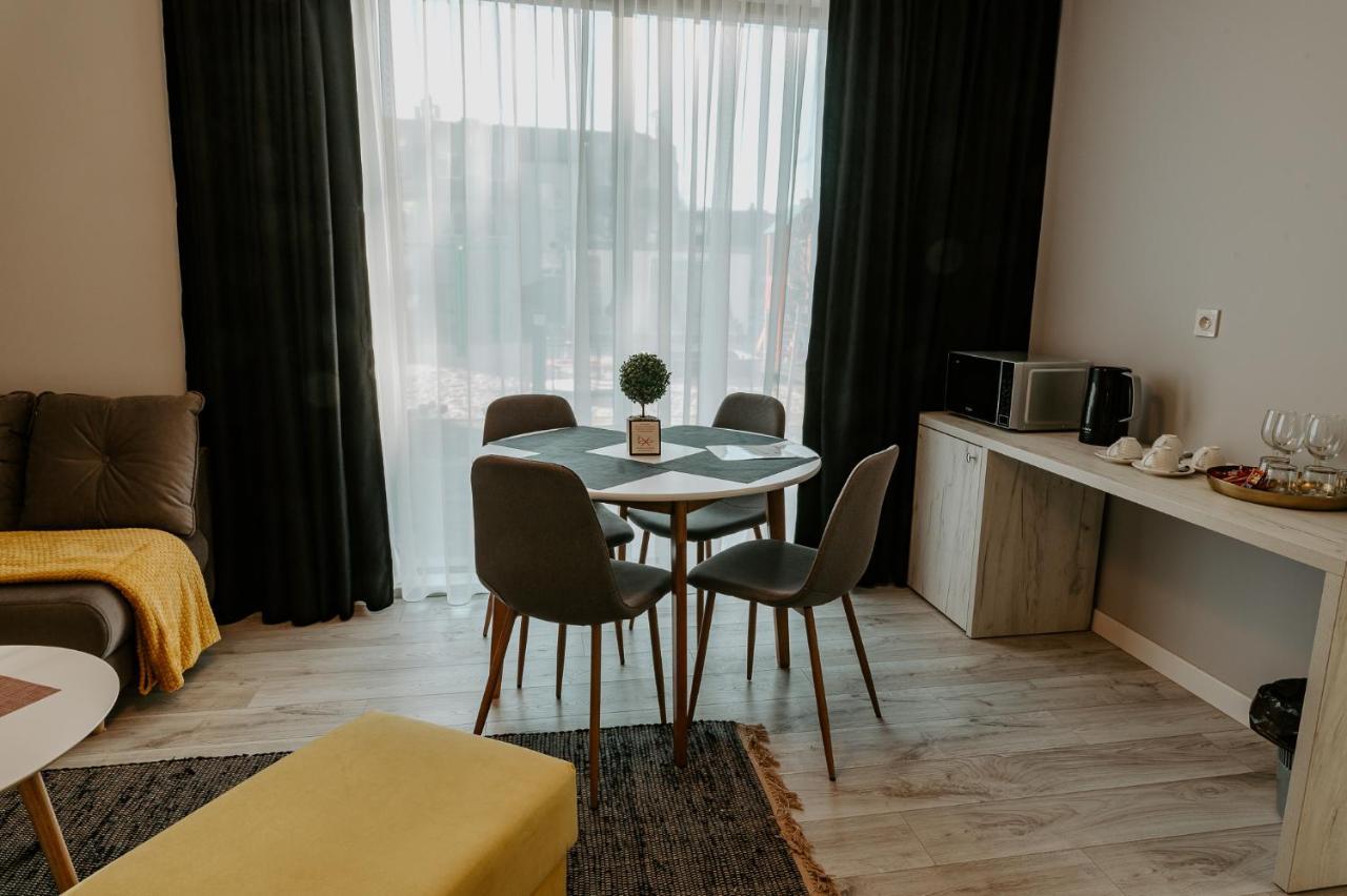 Apartamenty I Pokoje Inforespark Przemyśl Esterno foto