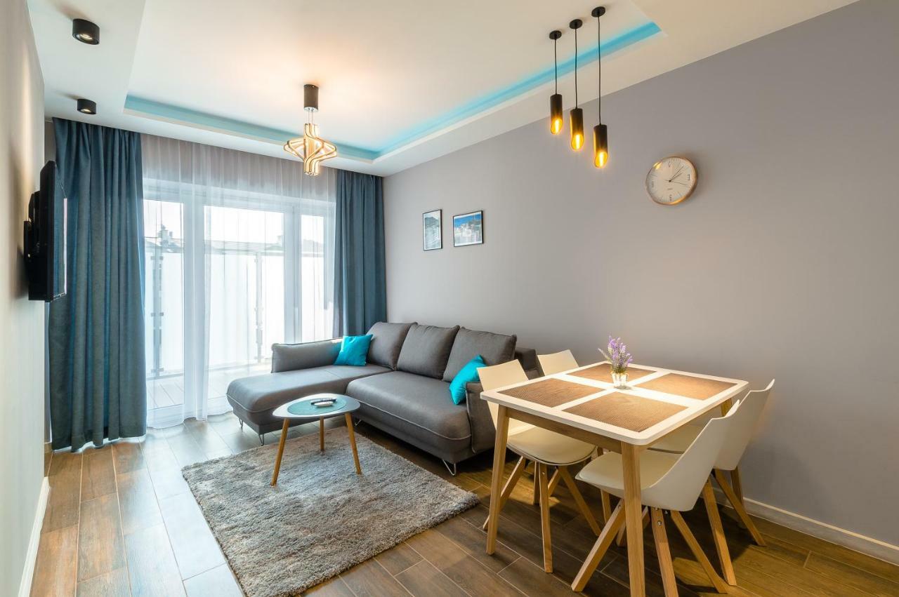 Apartamenty I Pokoje Inforespark Przemyśl Esterno foto